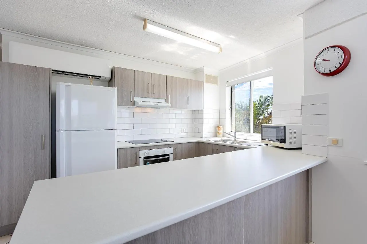 Coral Sea Apartments Maroochydore 3*,